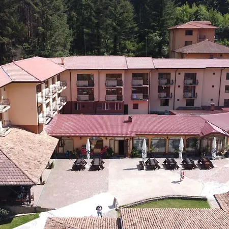 чифлика - комплекс чифлика Resort Chiflik (Lovech)