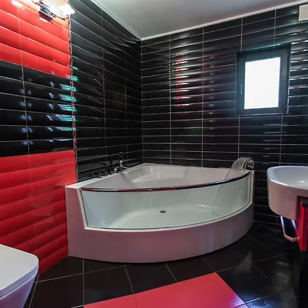 чифлика - комплекс чифлика Chiflik (Lovech)